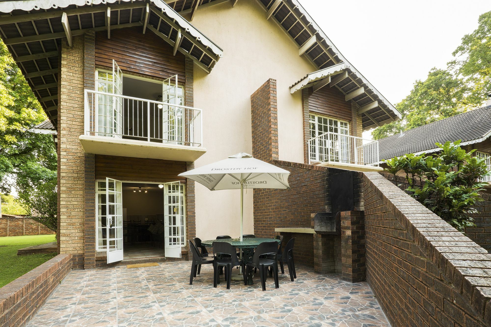 Merry Pebbles Resort Саби Экстерьер фото