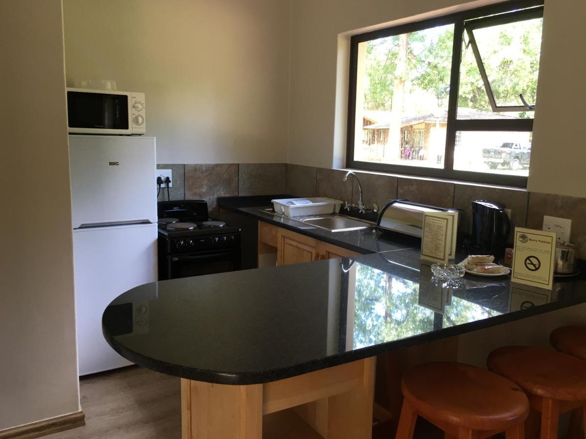 Merry Pebbles Resort Саби Экстерьер фото