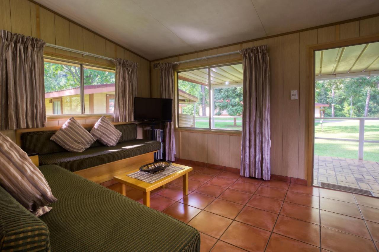 Merry Pebbles Resort Саби Экстерьер фото