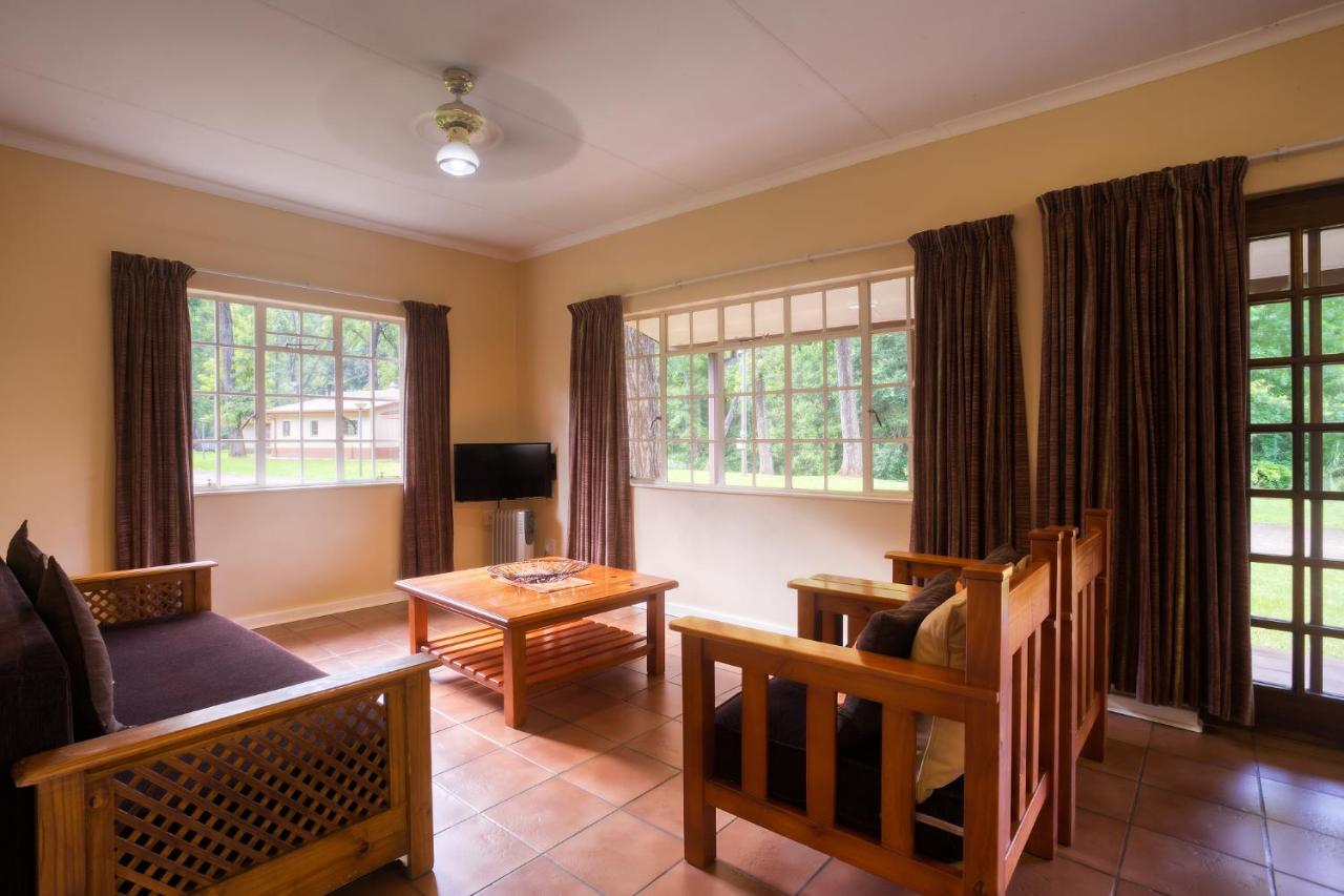 Merry Pebbles Resort Саби Экстерьер фото